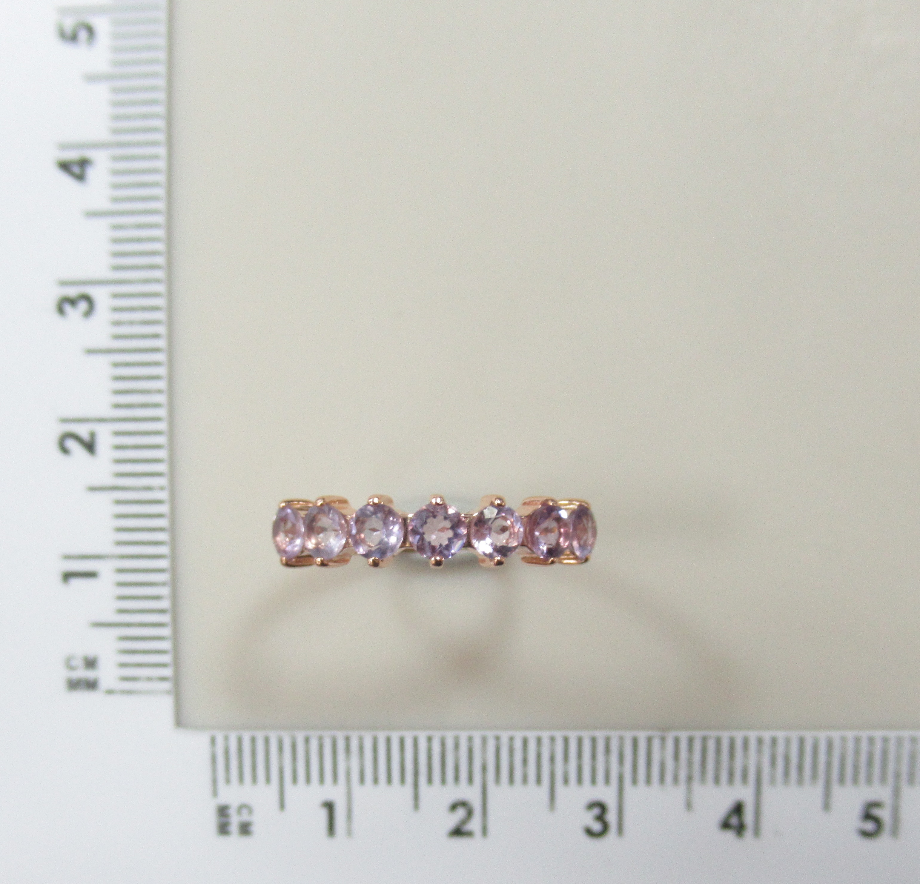 Серебряное кольцо с аметистами